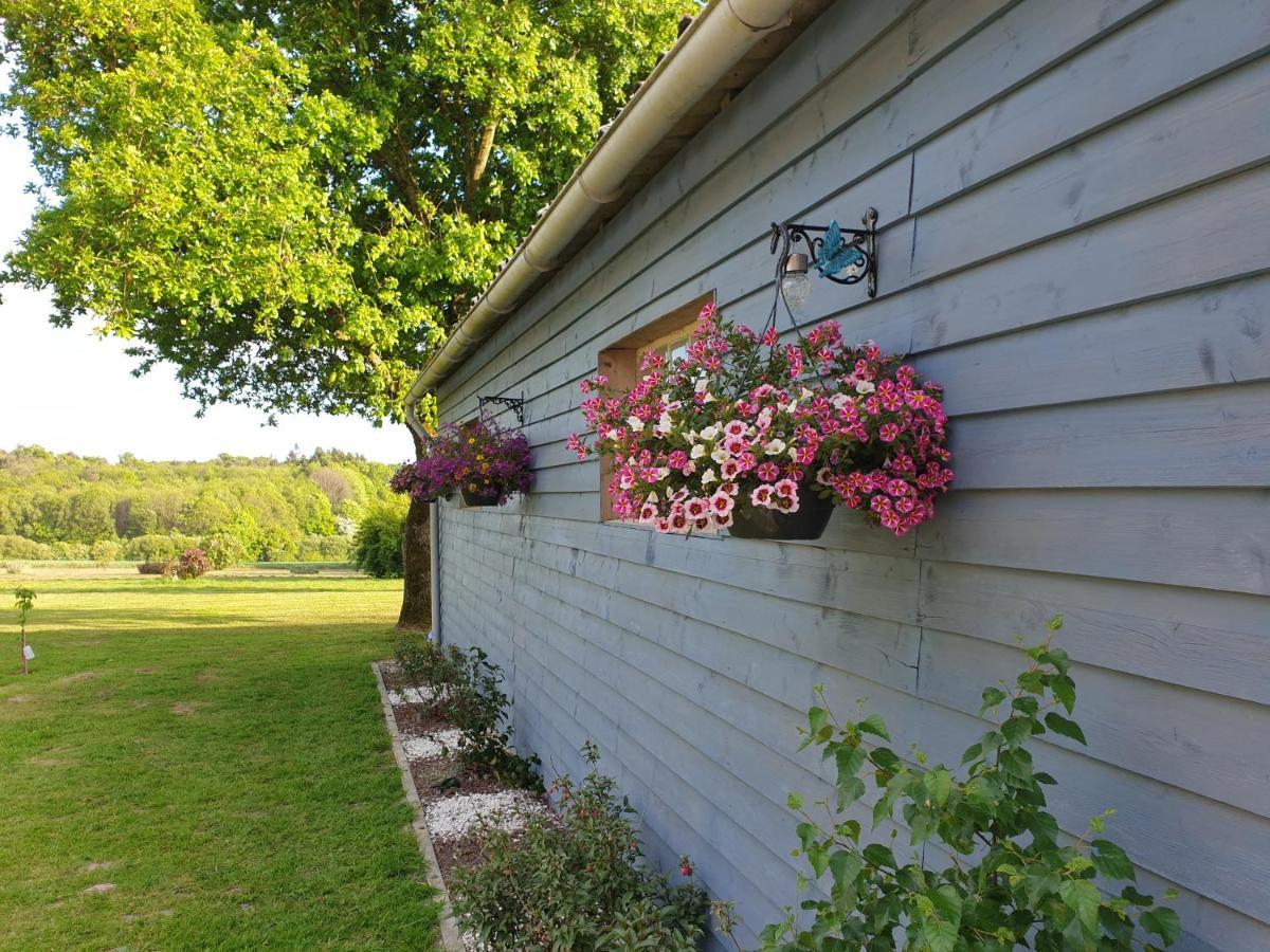 Charming Traditional 2-Bed Cottage Near Plémet Kültér fotó